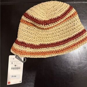 New. Zara Multicolor Crochet Hat